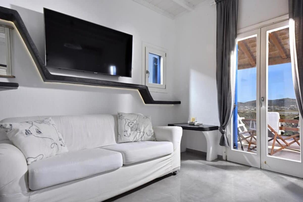 Villa Panormos Escape Dreamy Coastal *
